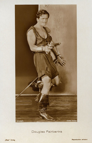 Douglas Fairbanks in The Black Pirate (1926)