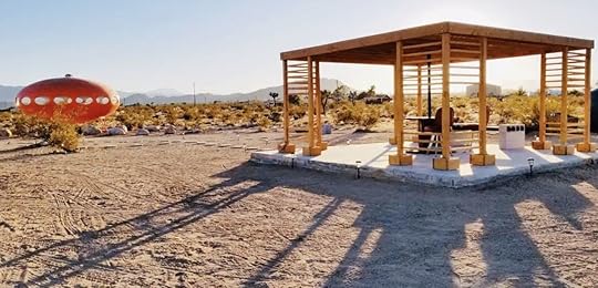  flying saucer, Joshua Tree Airbnbs