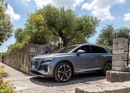 Inizio viaggio su Audi Q4 e-tron | Delser Manor House