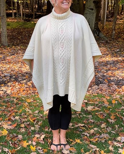 Inishmore Poncho Front