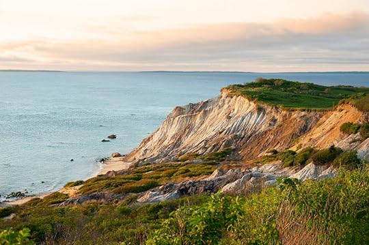 Sun,Sets,Illunimating,Sandy,Cliffs,Of,Moshup,Beach,In,Aquinnah,Martha’s Vineyard