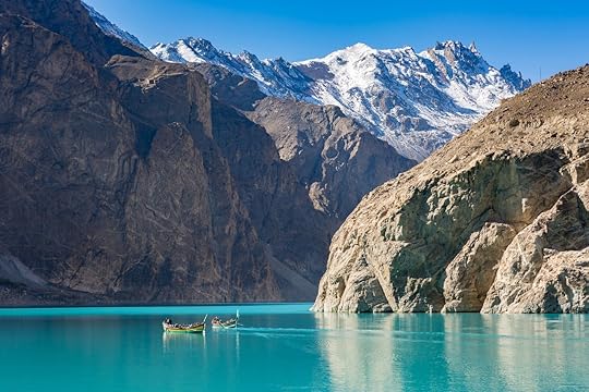 Karakoram-Highway-Lake-Attabad-1224120985