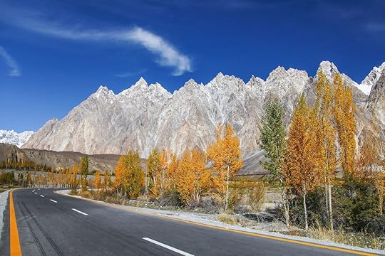 Korokoram-Highway-Passu-Cones-722788375
