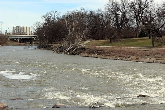 The,Red,River,By,Veterans,Memorial,Bridge,In,Fargo,,North, Fargo north dakota