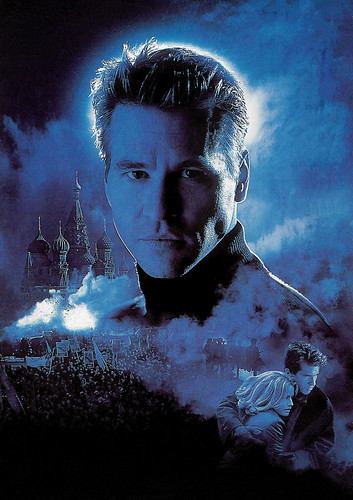 Val Kilmer and Elisabeth Shue in The Saint (1997)