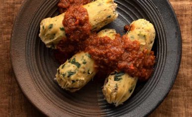 Chaya tamales ready to eat