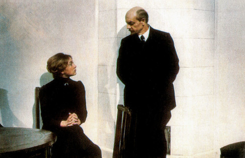Kirill Lavrov and Margarita Terekhova in Doverie (1976)