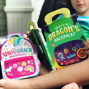 https://thebabybookwormblog.wordpress.com/2021/08/17/what-in-dragons-backpack-whats-in-unicorns-backpack-joan-holub/