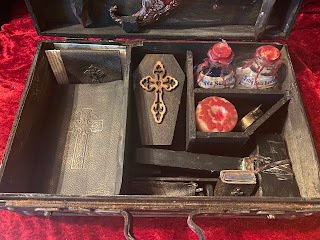 vampire killing kit Crystobal