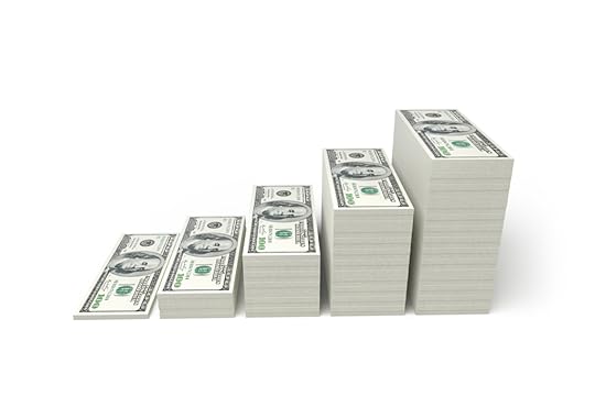 Stacks of U.S. dolls increasing in size from small to large.