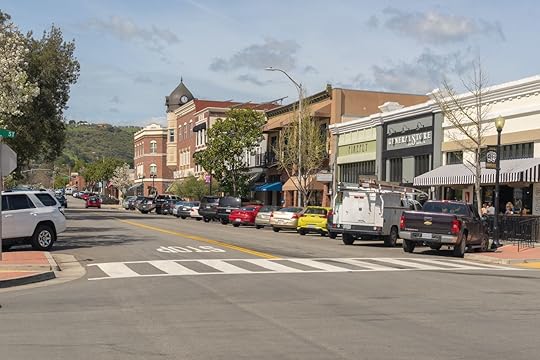 Paso Robles, EUA, CA - March 25, 2019: Downtown Paso Robles at sunset, Central California, USA. - Image, alto colina