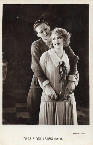 Olaf Fjord and Sabri Mahir in Der gestohlene Professor