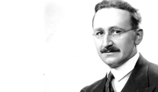 Hayek2