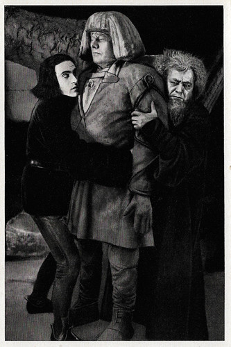 Paul Wegener, Albert Steinrück and Ernst Deutsch in Der Golem, wie er in die Welt kam (1920)