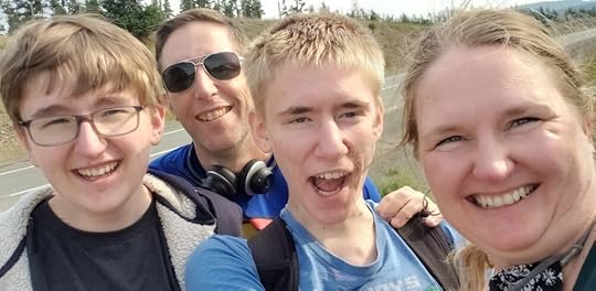 How the Winters family does “we’re stranded in the middle of the highway” selfies.