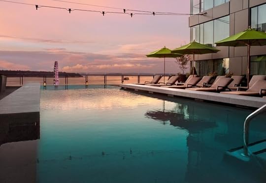 four seasons seattle hotels near pike place market