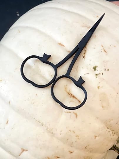 Kelmscott Designs Pumpkin Scissors, featured in the YarnYAY! October Box #42