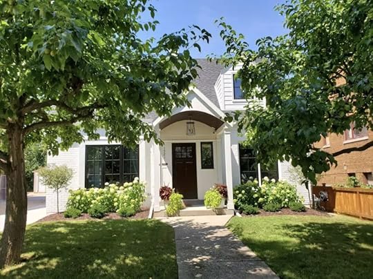 beauty on brady luxurious milwaukee-airbnbs