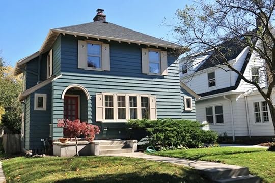 american four square house luxurious milwaukee airbnbs