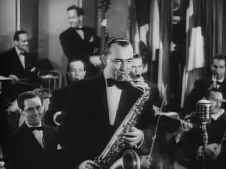 Freddy Martin in the movie Stage Door Canteen, 1943 (public domain via Wikipedia)