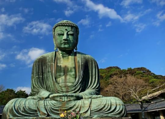 Patung Buddha besar di Kamakura yang terkenal dibangun selama Periode Kamakura dalam sejarah Jepang. Foto: owlcation.com.