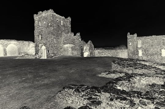 photo of Llansteffan Castle 