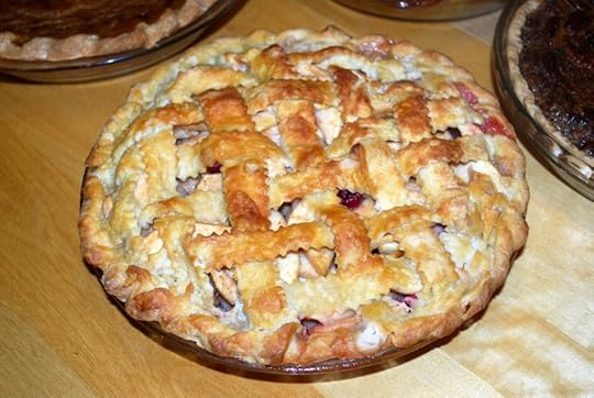 Winnie Winkle apple cranberry pie post 2021