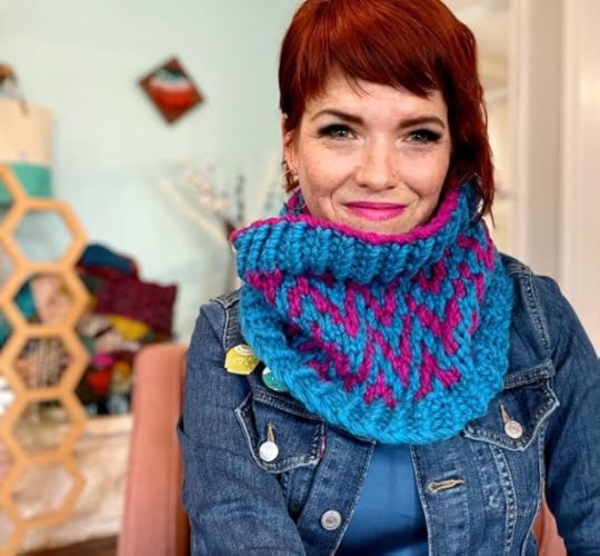 Zags Cowl by Vickie Howell for YarnYAY!