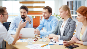 75% of leaders derail their careers unintentionally. Here’s how a little self-awareness can make sure this doesn’t  happen to you. 