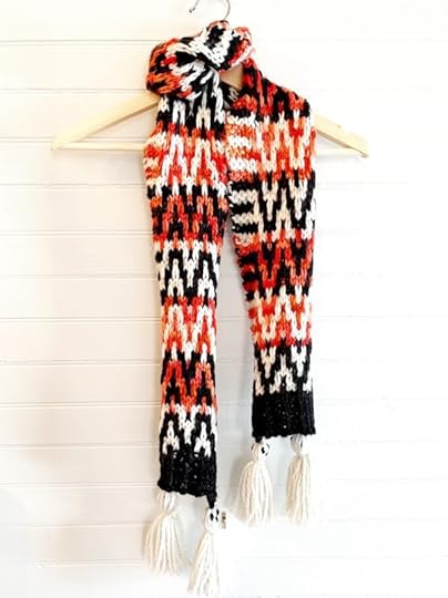 Vampire Teeth Scarf by VIckie Howell for YarnYAY!