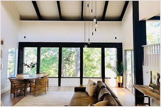 Internal photo of one of the best airbnb yosemite rentals