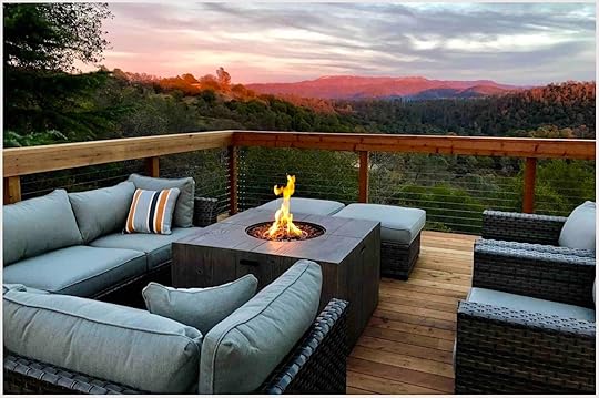 External photo of one of the best airbnb yosemite rentals