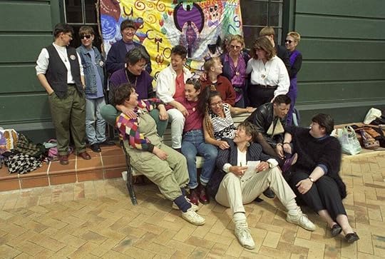 r/actuallesbians - (OldSchoolCool) Kiwi lesbians celebrating International Lesbian Day 1993 in Wellington, NZ