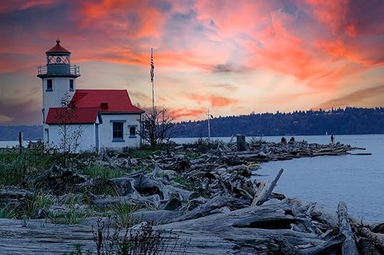Small lighthouse on the coast near Seattle 