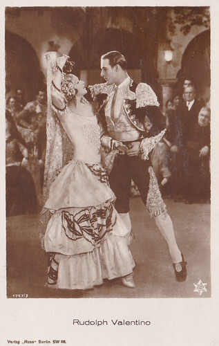Rudolph Valentino and Lila Lee in Blood and Sand (1922)