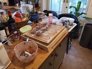 picture of untidy kitchen