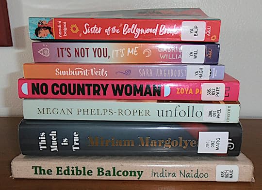 Library books Christmas 2021
