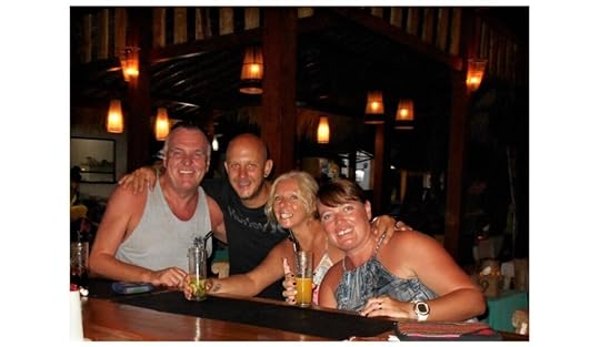 We enjoyed some fun evenings with our friends on Gili Air.