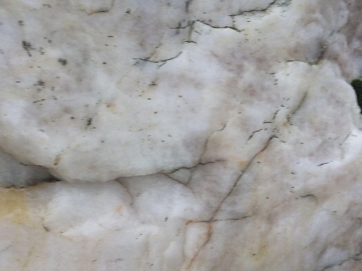 close up of the quartz of the rocking stones of auchmaliddie