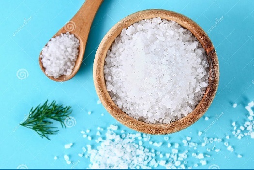 50 استخدامًا عجيبًا للملح- ترجمة فرح عمران