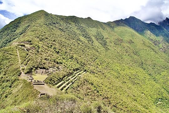 Choquequirao with uncovered buildings on the right