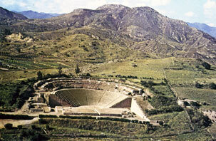 Το Αρχαίο Θέατρο των Σόλων