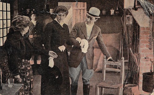 Hesperia in A guardia di Sua Maestà (1916)