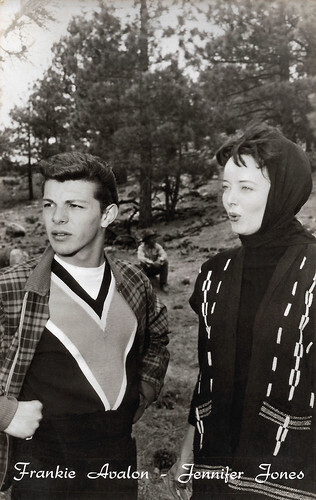 Frankie Avalon and Carolyn Jones on the set of Guns of the Timberland (1960)
