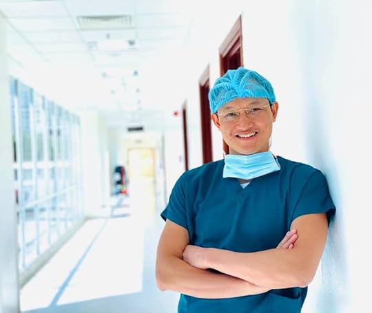 Bác sĩ cầm bút…viết văn - Ảnh 6.