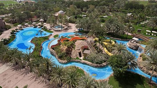 pool at emirates palace abu dhabi