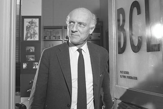 U of I Electrical Engineering Professor Heinz von Foerster encouraged a multidisciplinary approach to research