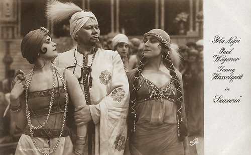Pola Negri, Paul Wegener and Jenny Hasselquist in Sumurun (1920)