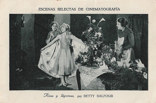 Betty Balfour in Love, Life and Laughter