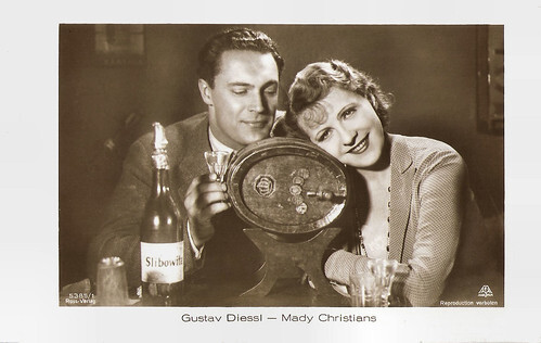 Gustav Diessl and Mady Christians in Leutnant warst Du einst bei deinen Husaren (1930)